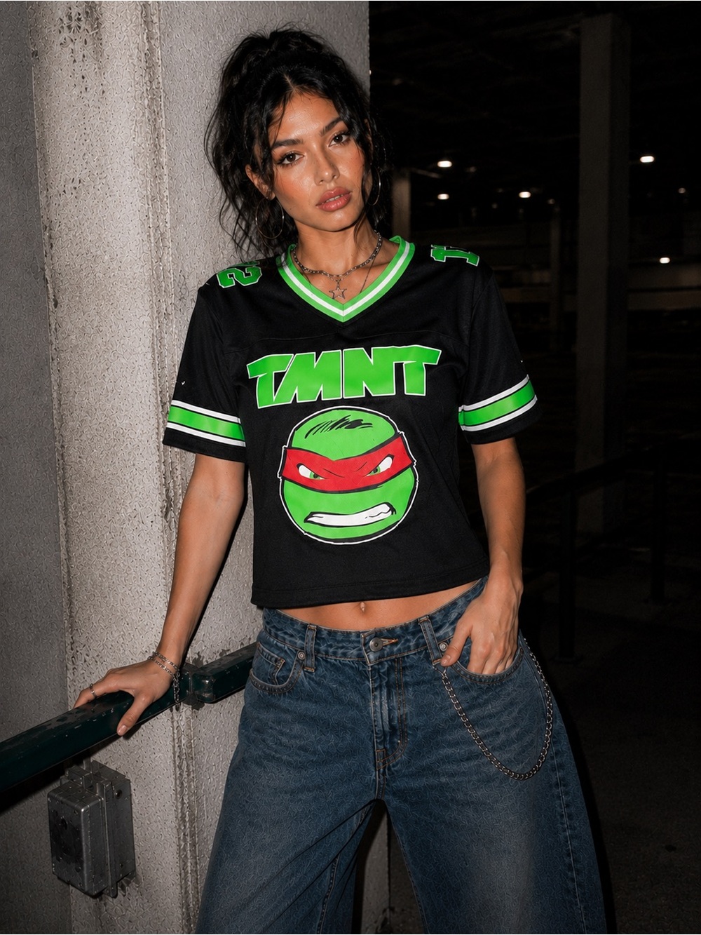 2018 Nickelodeon TMNT Raphael #12 Cropped Football Jersey Tee Women’s Small Y2K